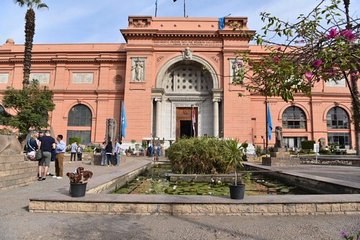 Giza pyramids and Cairo tour from Sharm El-Sheikh